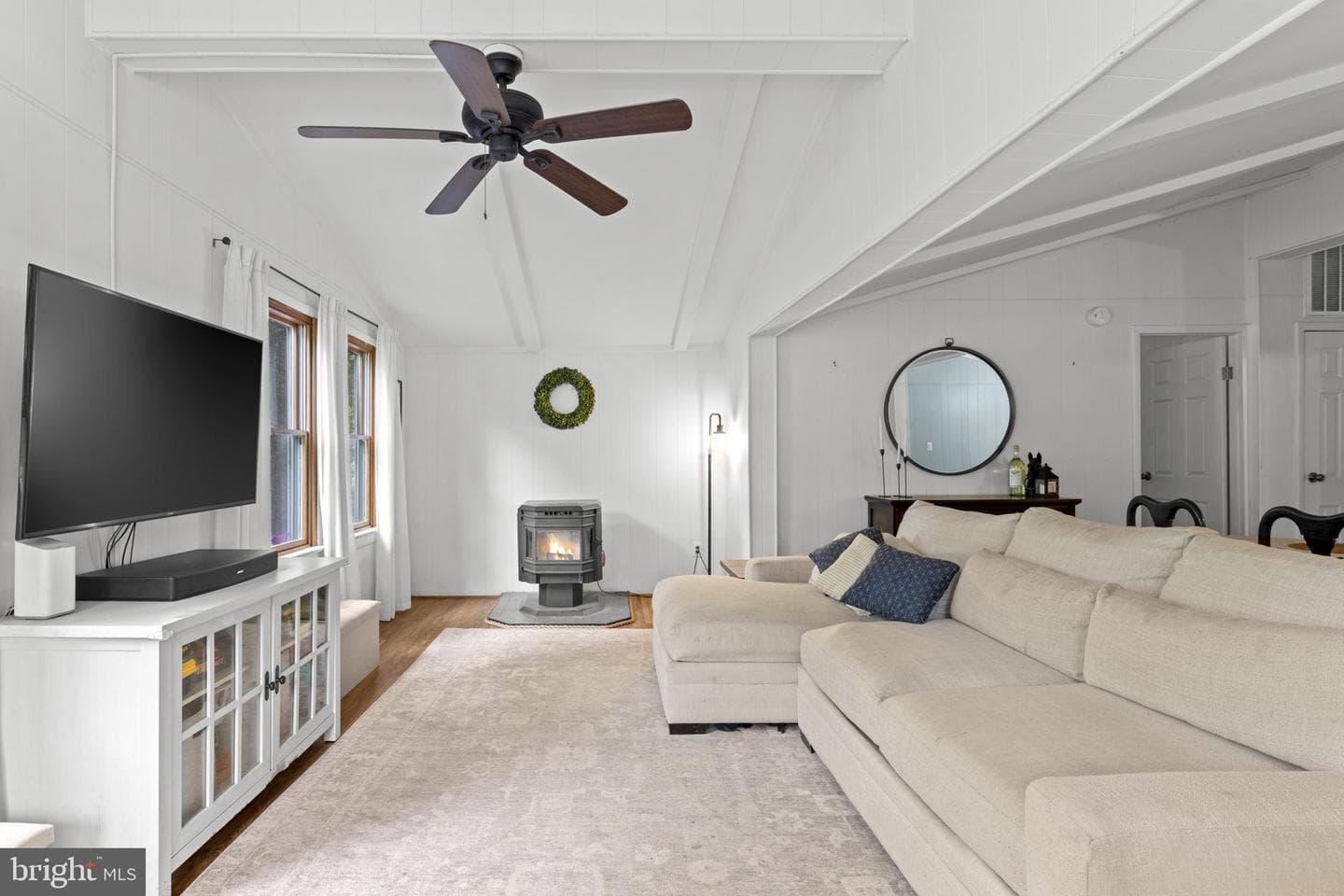 9448 Green Road photo 22