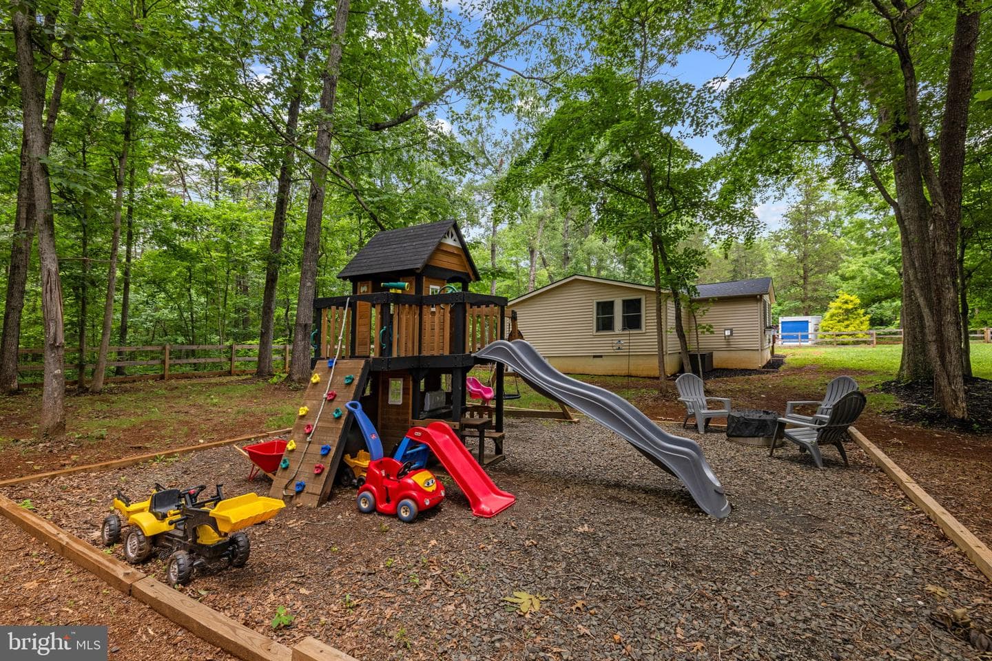 9448 Green Road photo 79