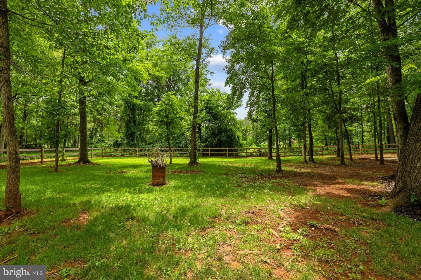 9448 Green Road photo 80