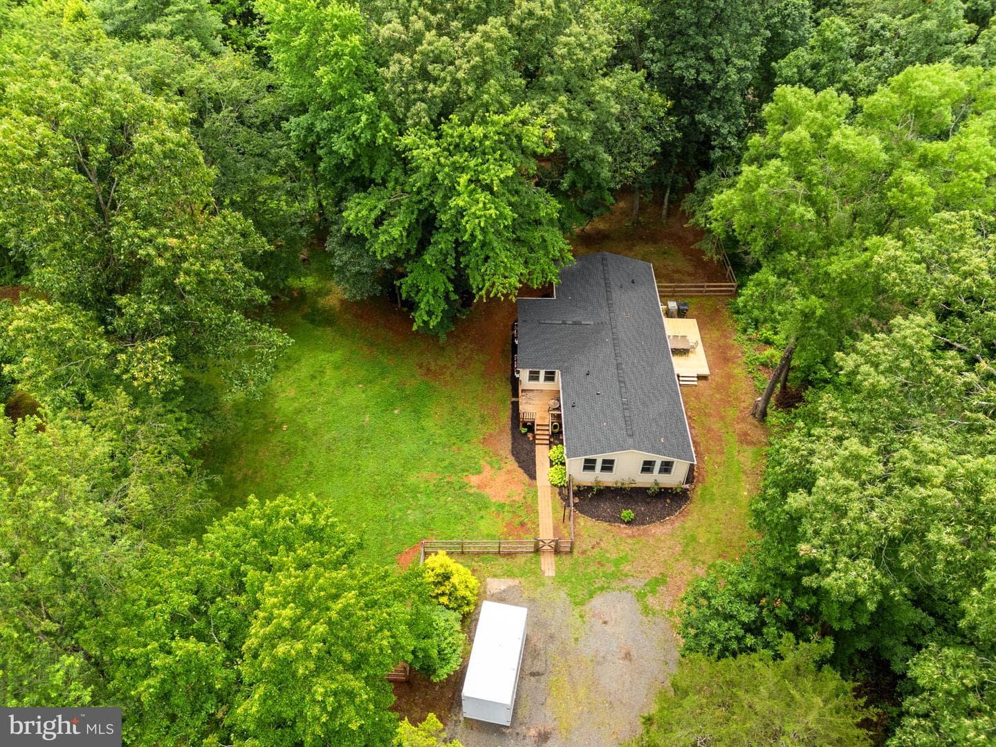 9448 Green Road photo 90
