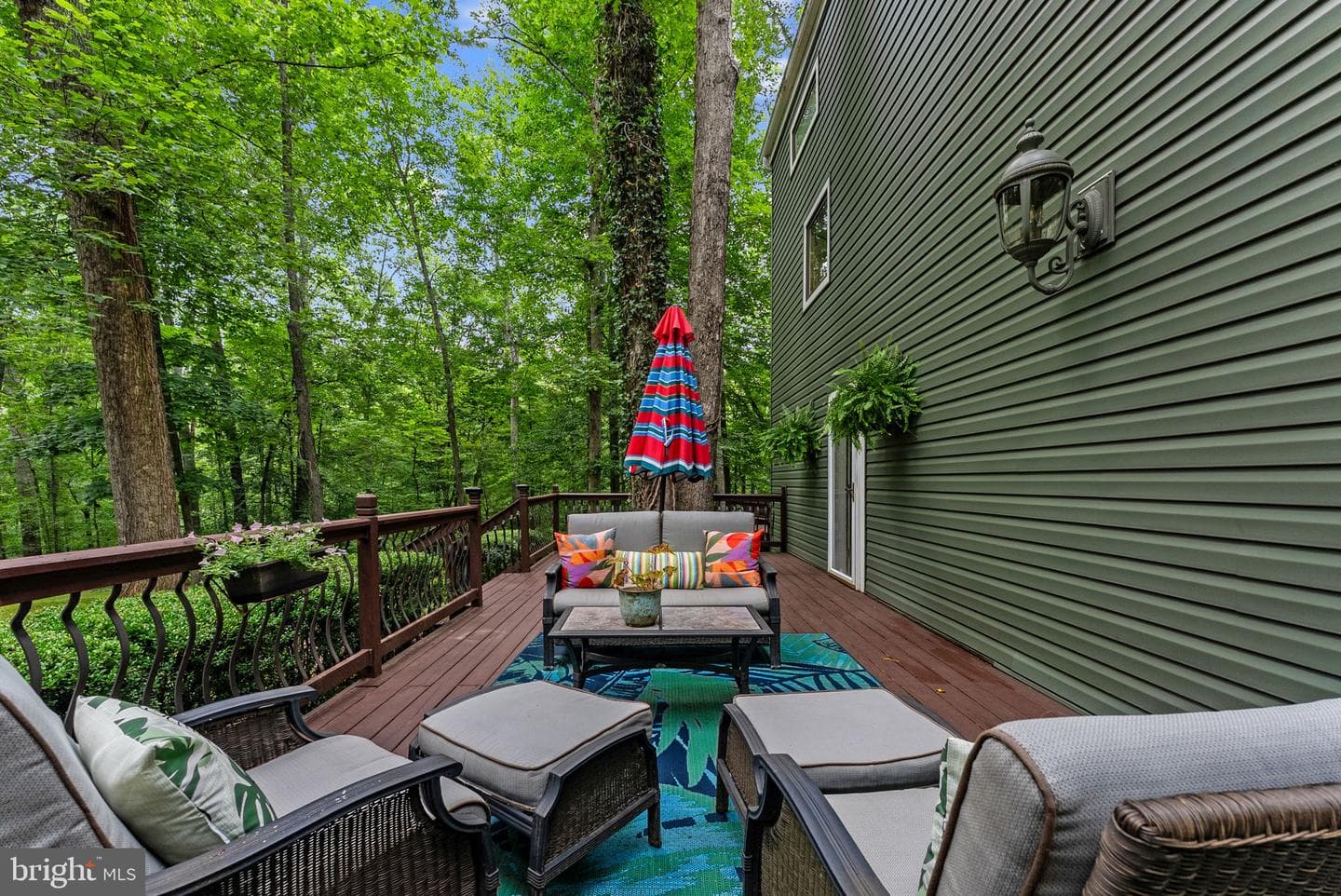9914 Crest Court photo 7