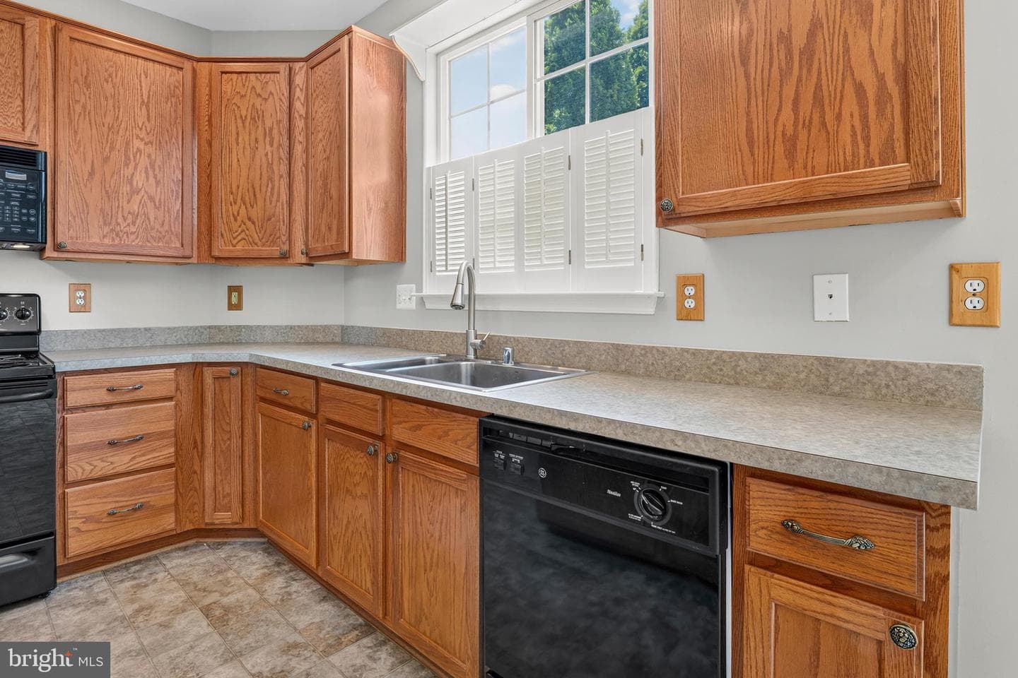 10829 King Nobel Lane photo 10