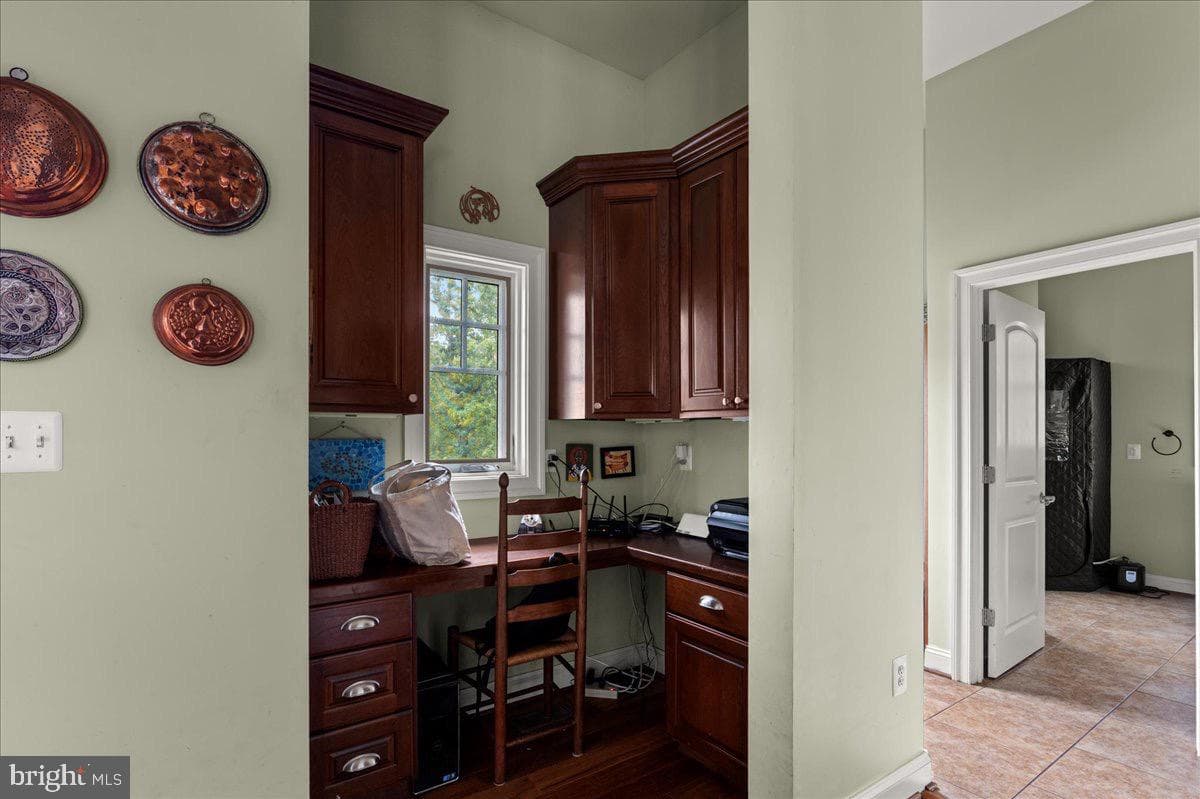 6483 Cheshire Lane photo 20
