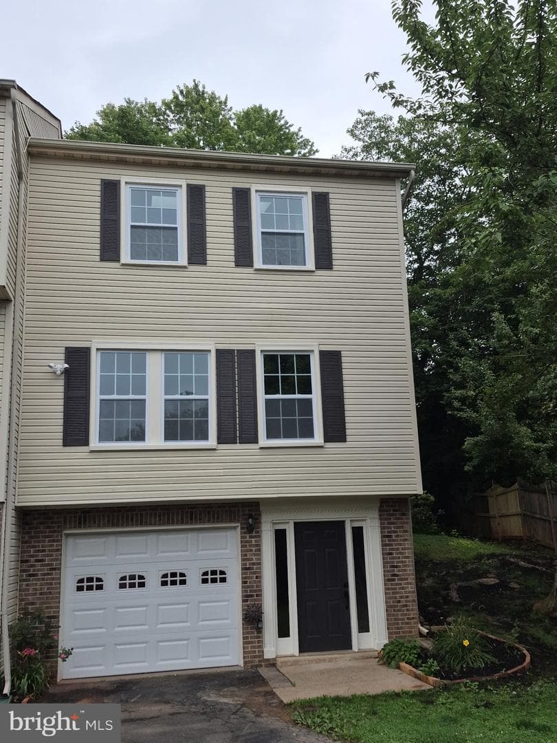 27 Fairfax Street photo 14