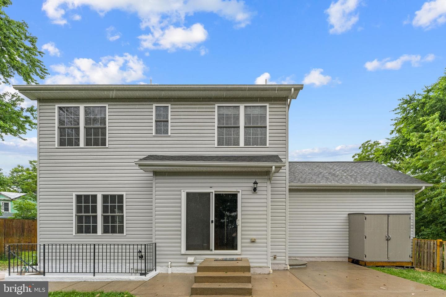130 Madison Street photo 36