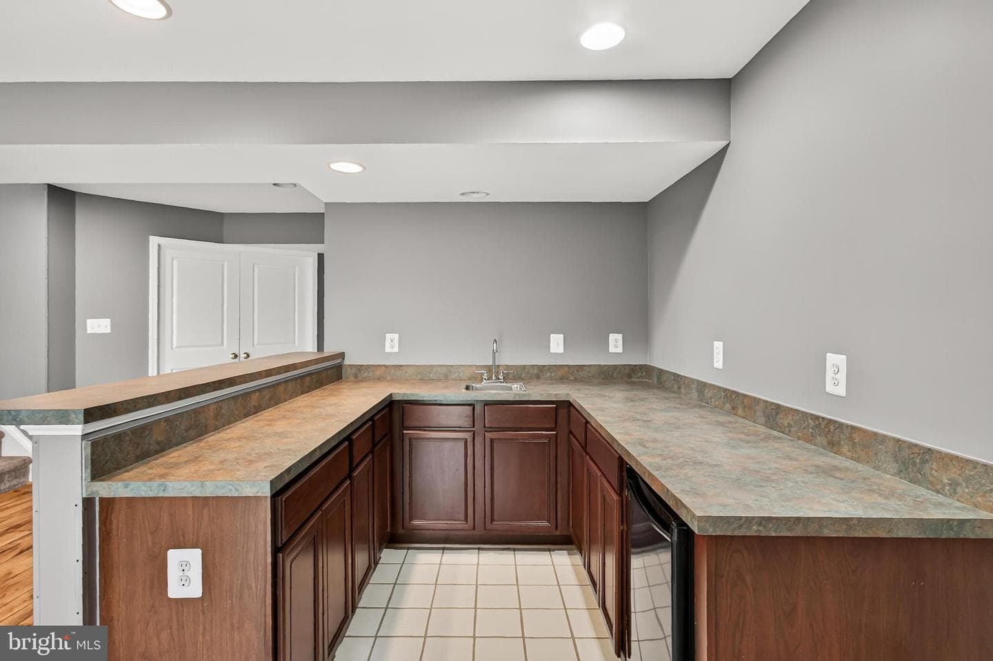 3582 Dell Court photo 61