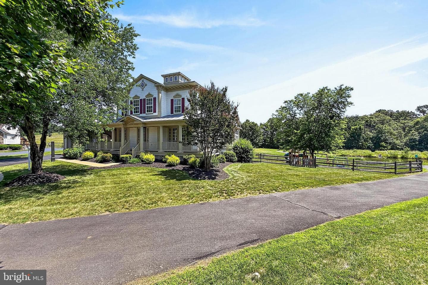 3582 Dell Court photo 7