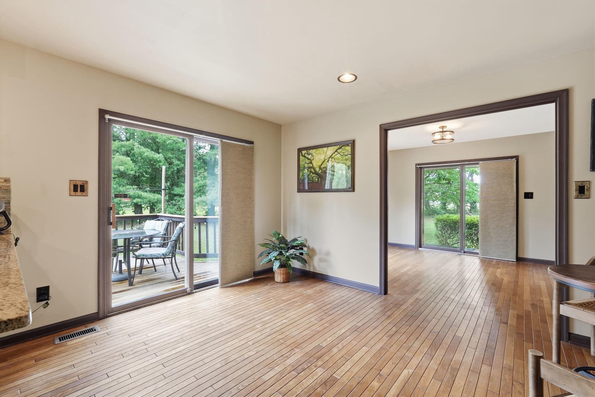 10414 Skyline Avenue photo 14