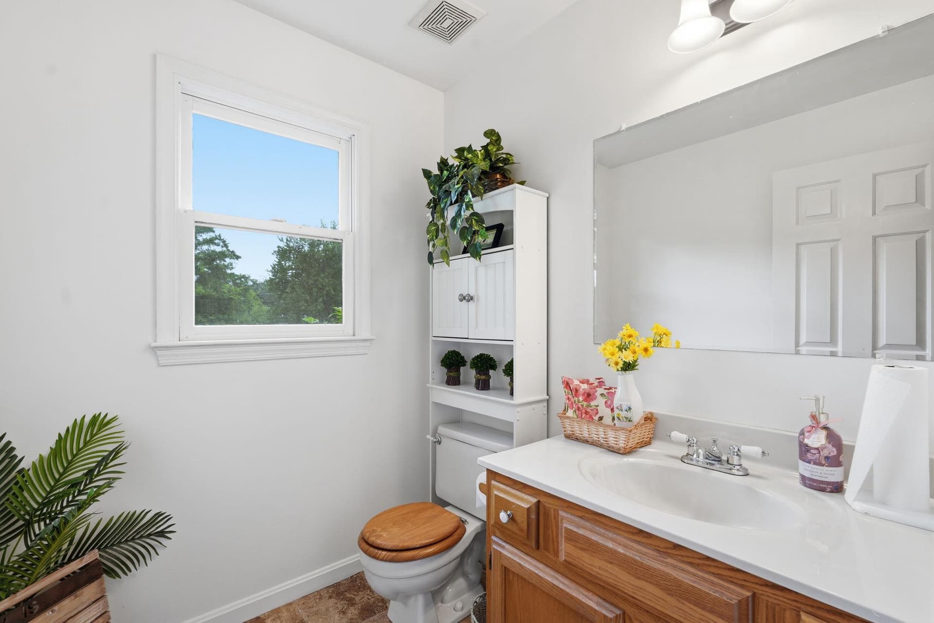10414 Skyline Avenue photo 26