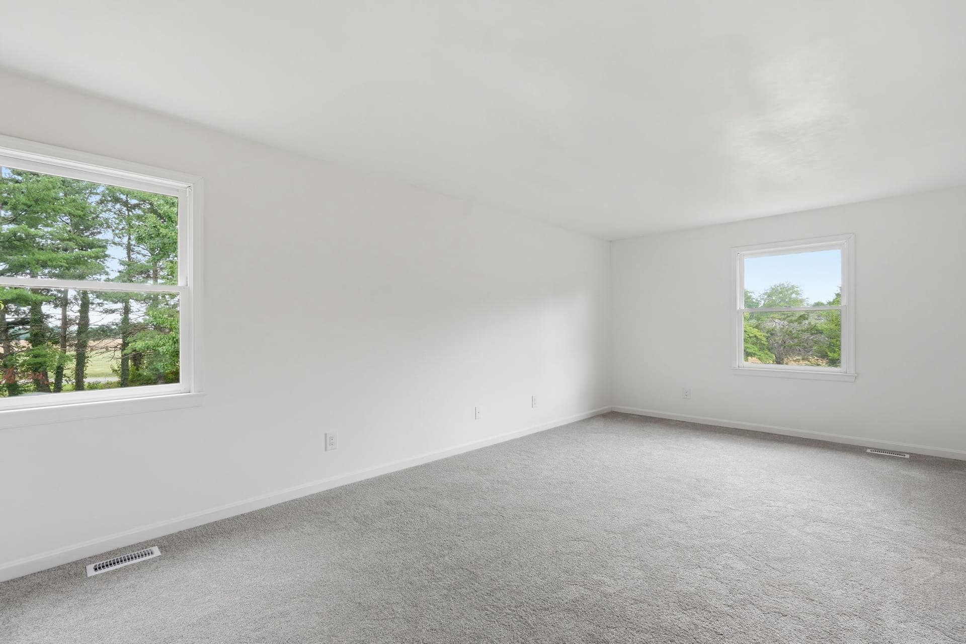 10414 Skyline Avenue photo 33