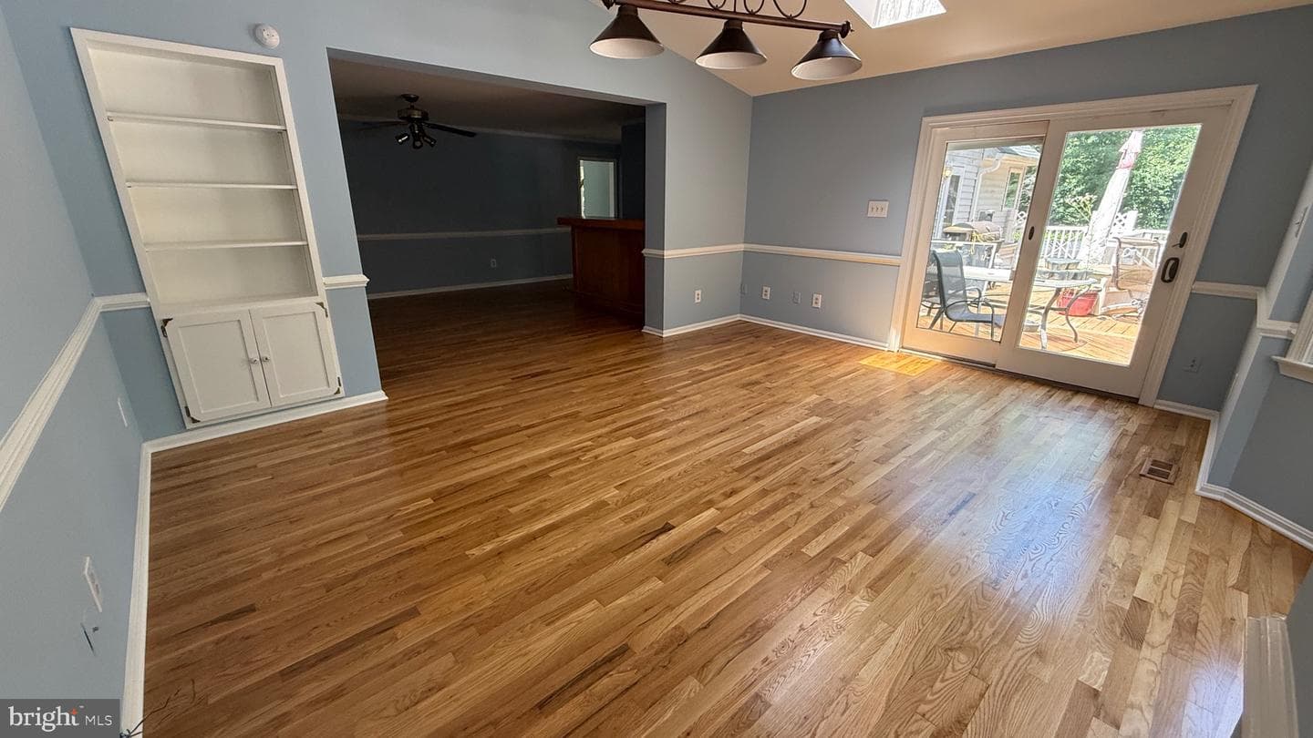 5750 Pendleton Lane photo 19