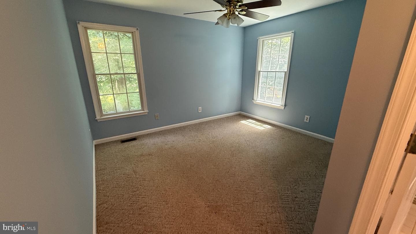 5750 Pendleton Lane photo 25