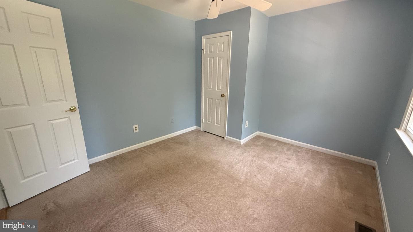 5750 Pendleton Lane photo 40