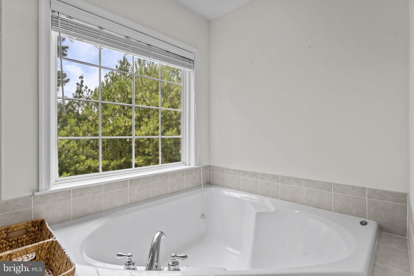 4025 Wilkes Court photo 35