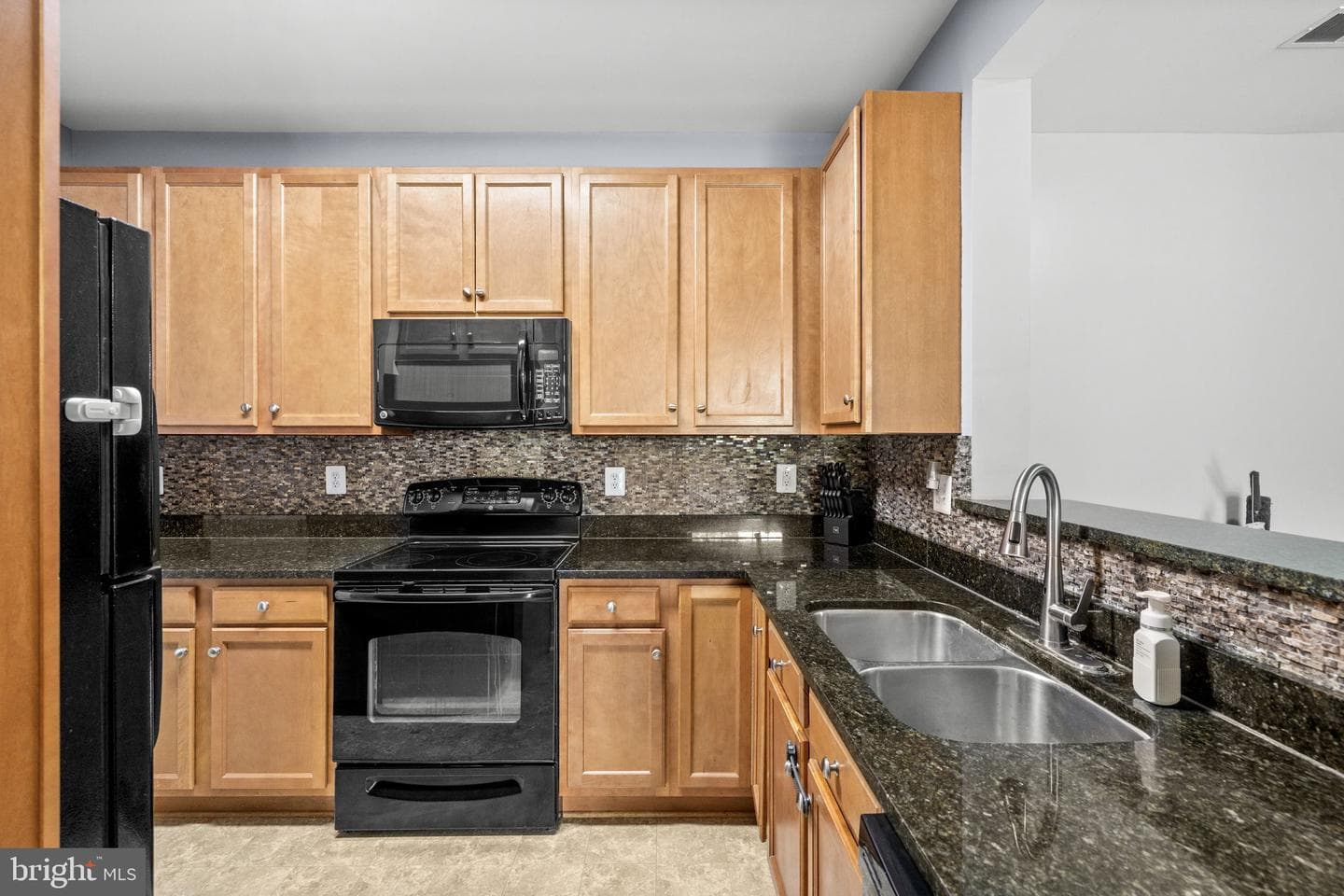6161 Willow Place #207 photo 11