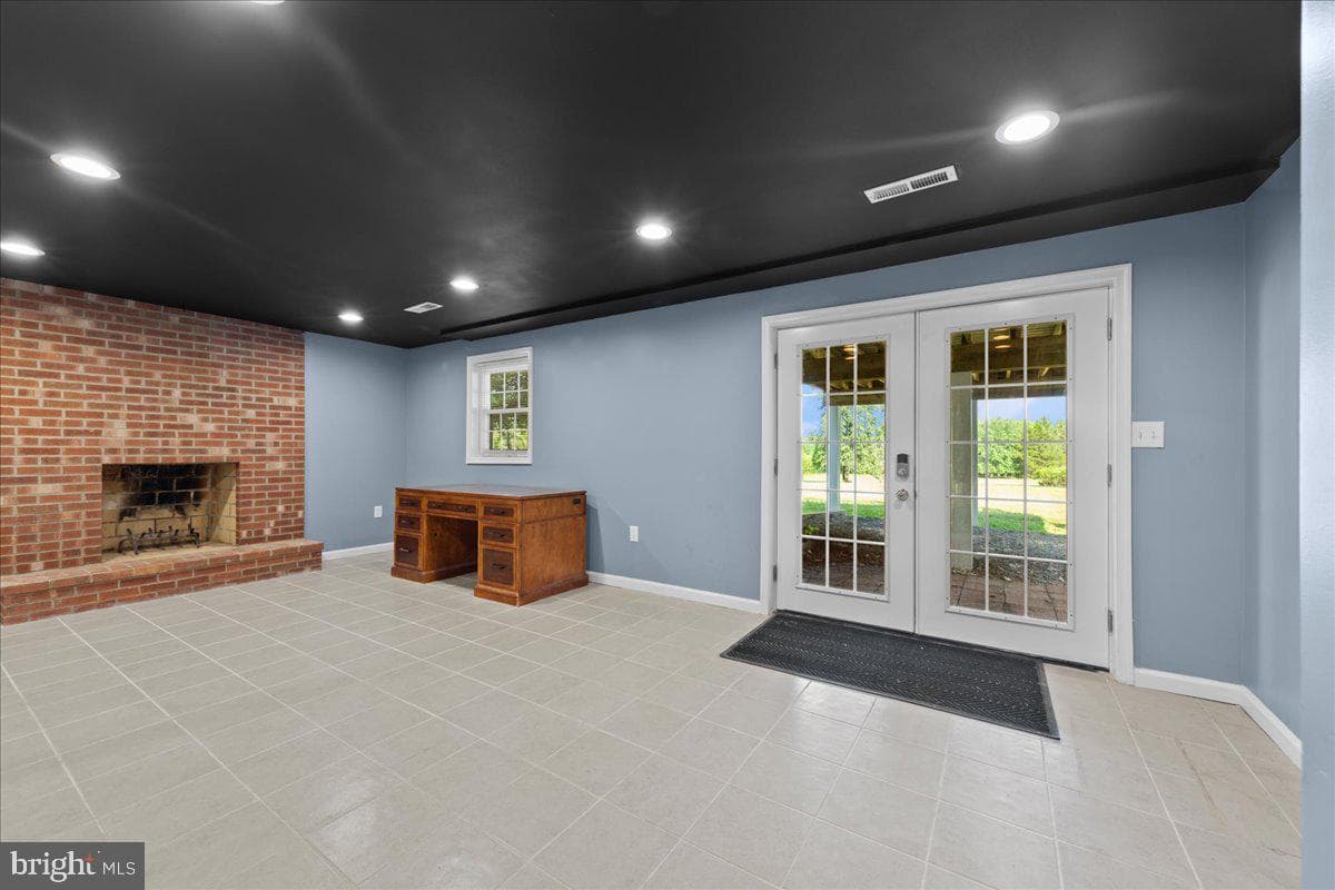 6793 Riley Road photo 33