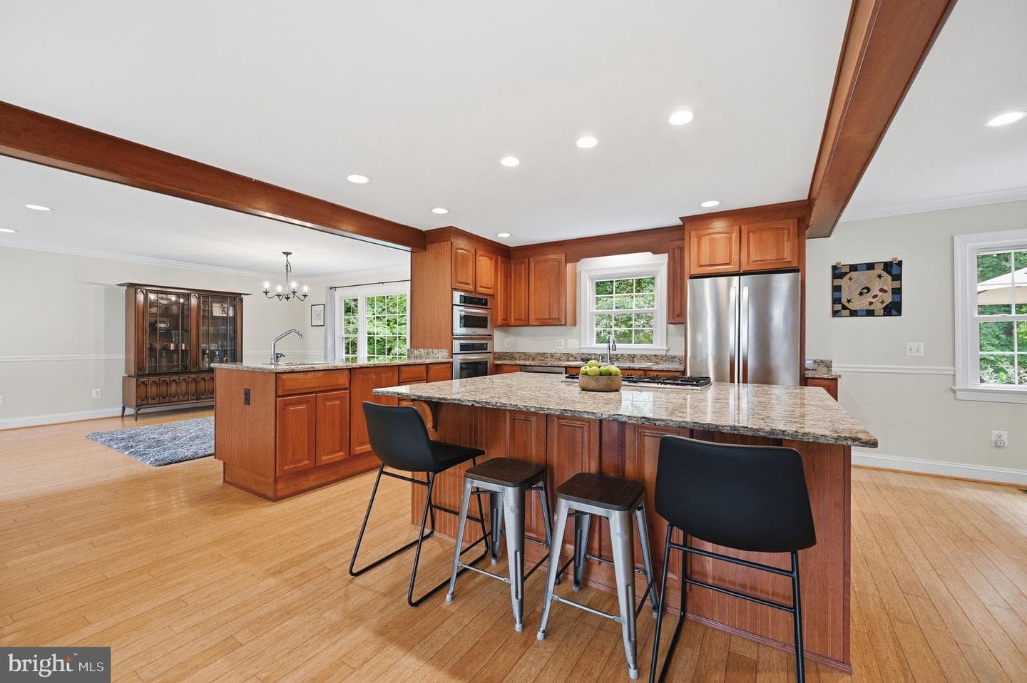 7347 Hunton Street photo 18