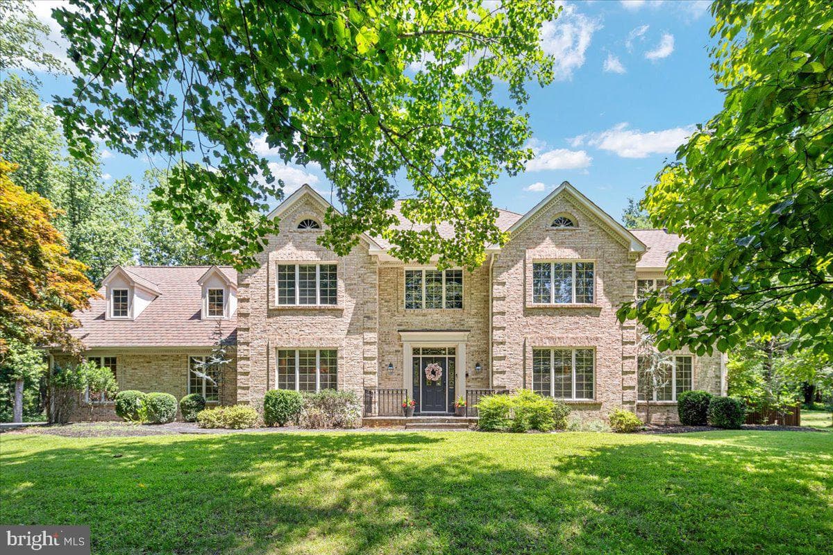 6595 Chesapeake Place, Warrenton