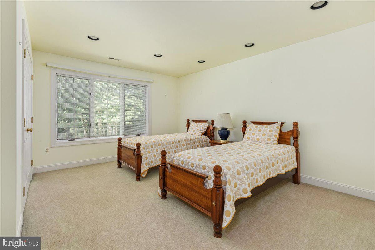 6595 Chesapeake Place photo 54