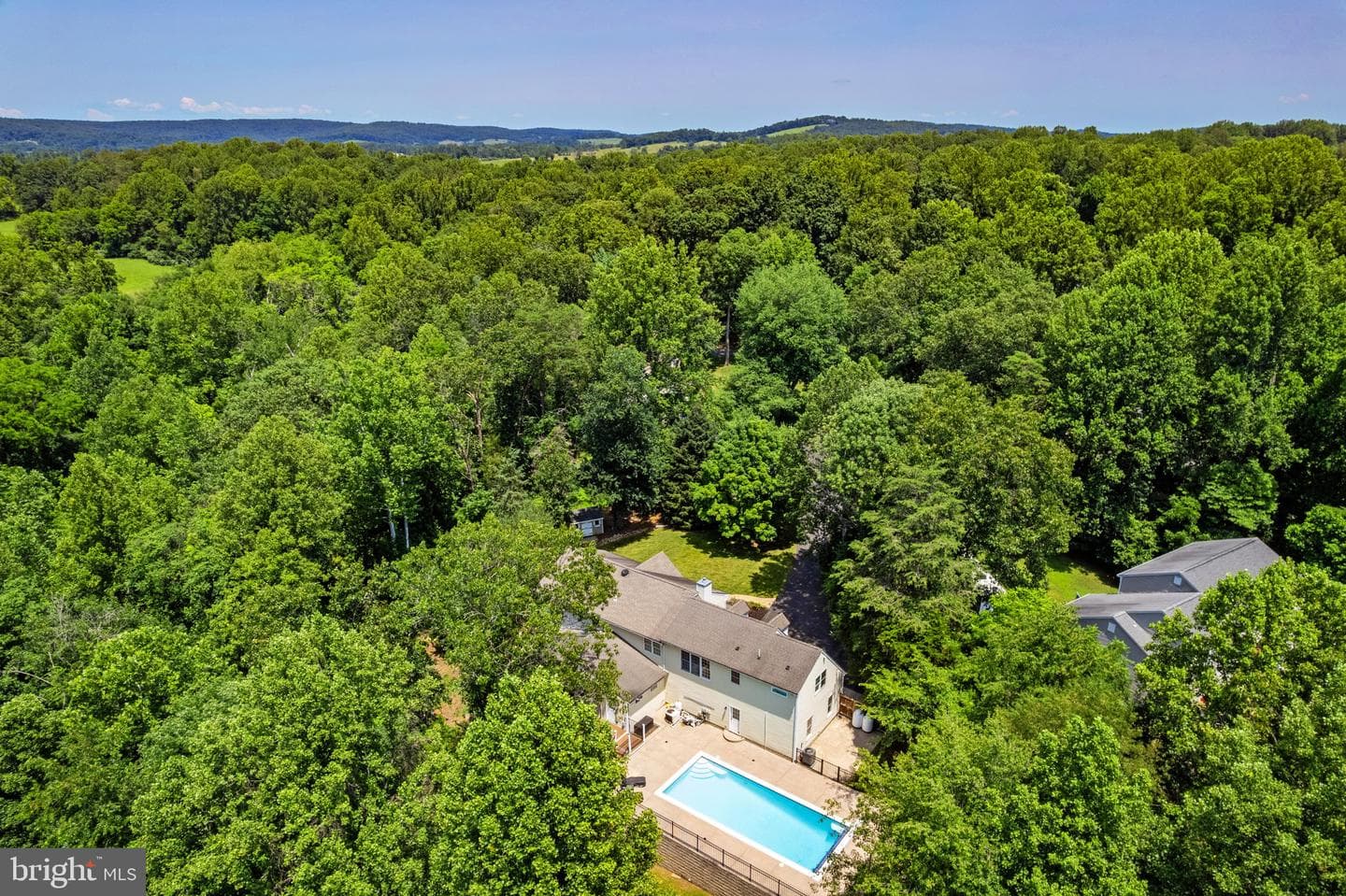 7154 Chesterfield photo 129