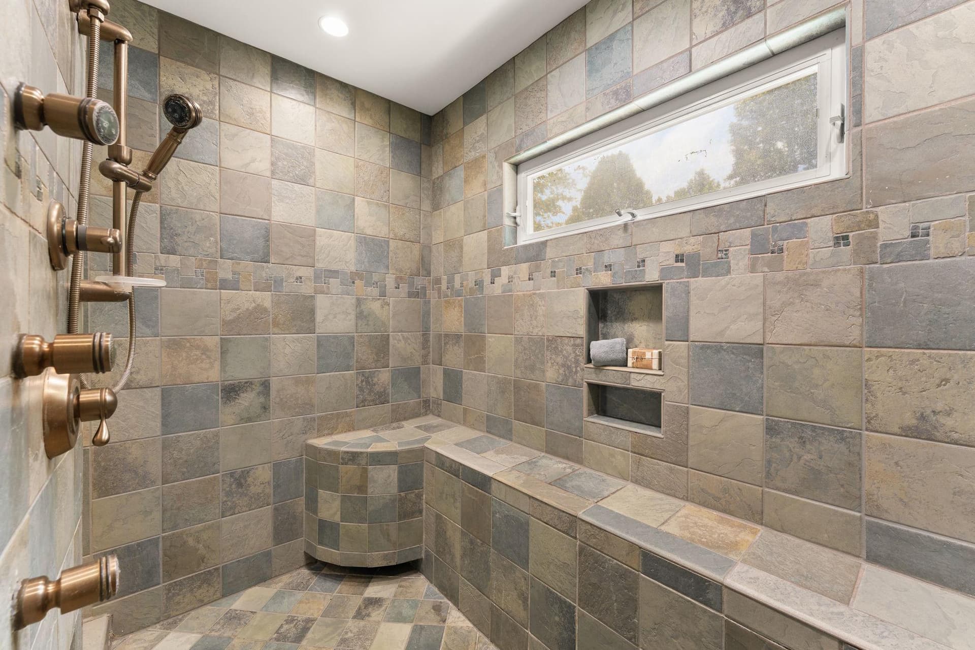 7154 Chesterfield photo 78