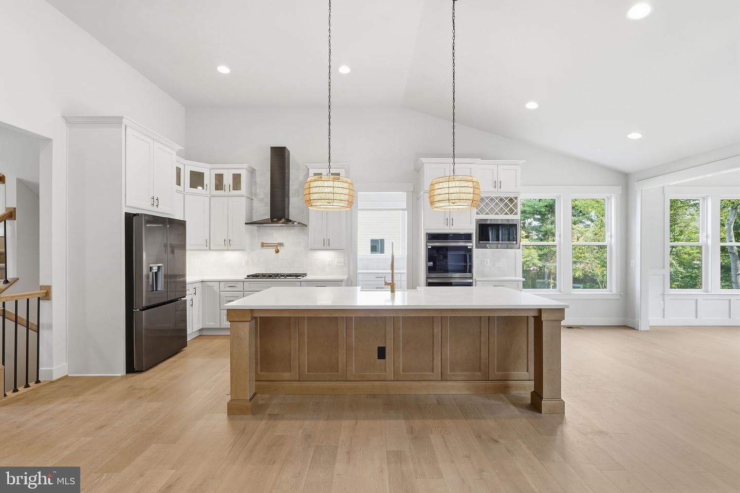 25 Fisher Lane photo 5