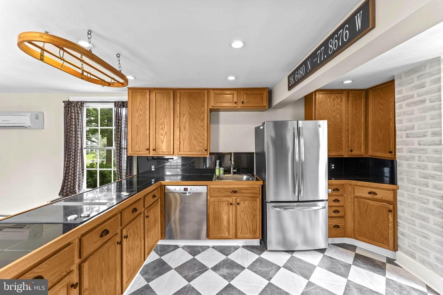 8556 Opal Road photo 14