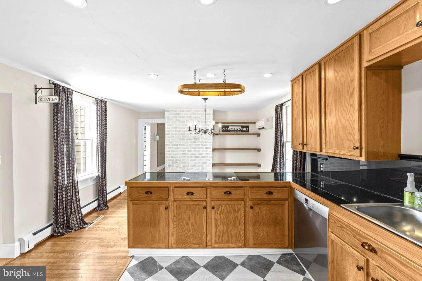 8556 Opal Road photo 16