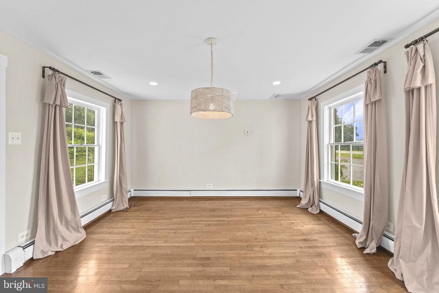 8556 Opal Road photo 32