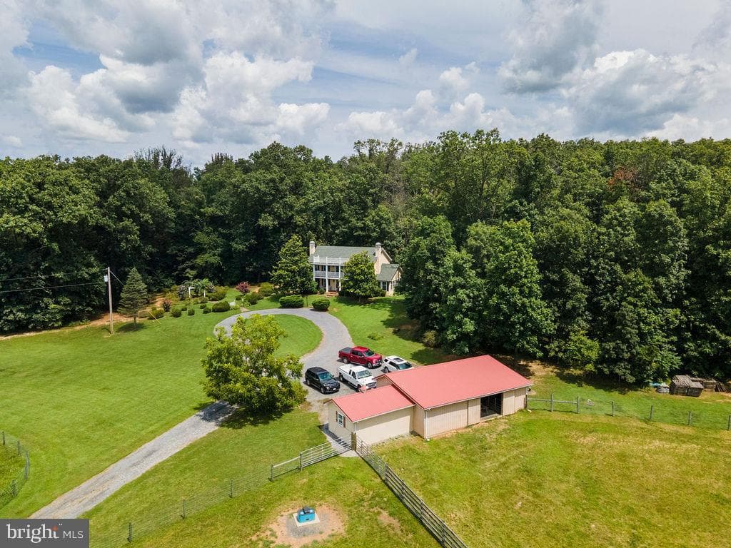 1115 Chapel Road, Middletown