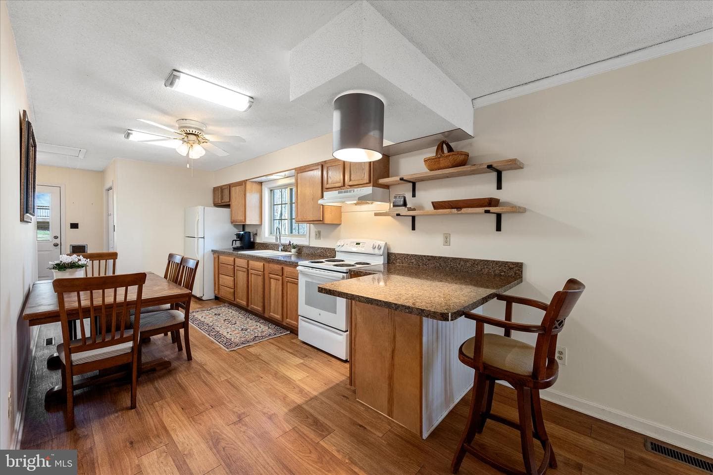 815 Pheasant Drive photo 19