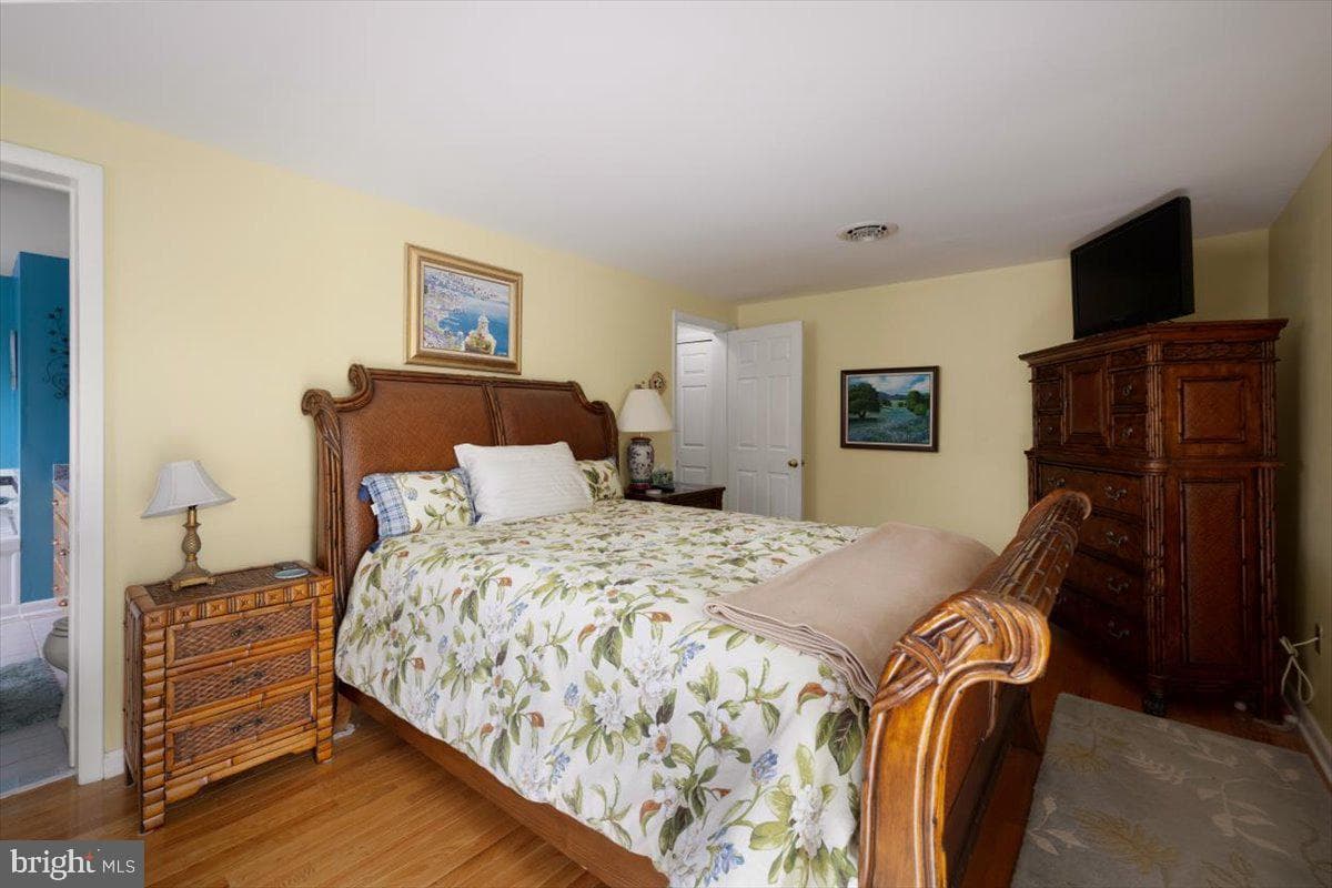 1049 Laurel Grove Road photo 15