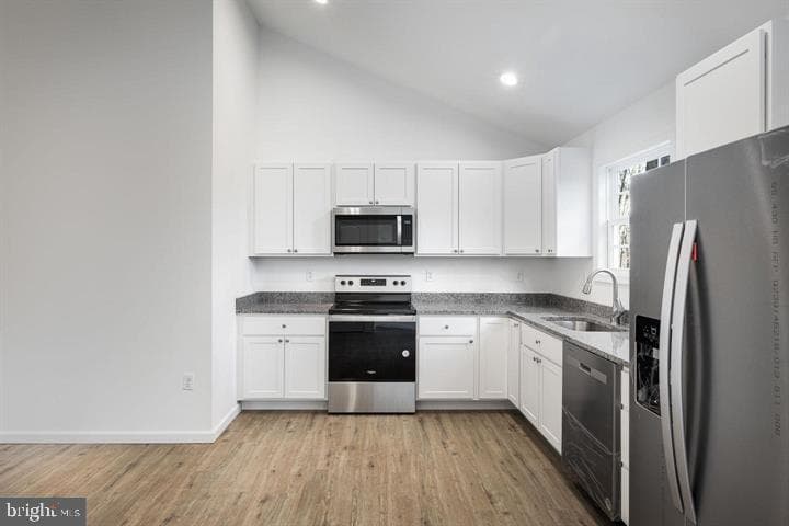 511 Grouse Drive photo 13