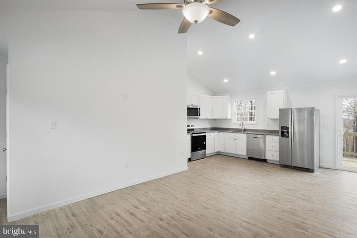 511 Grouse Drive photo 16