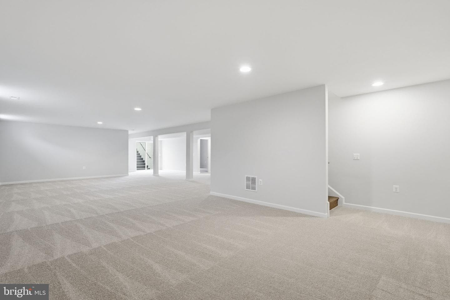 110 Lawford Way photo 19