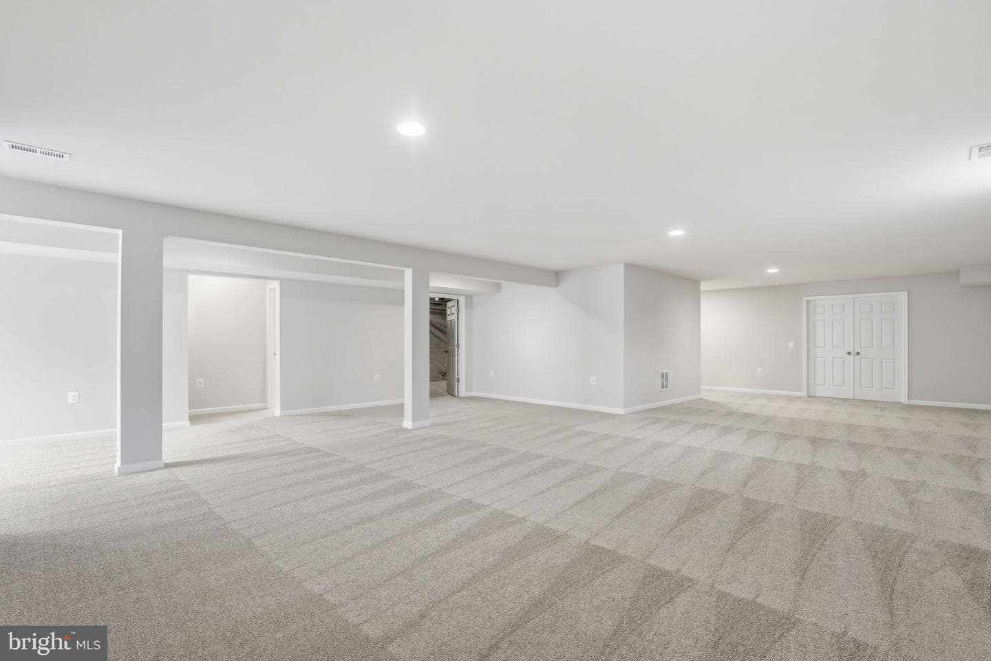 110 Lawford Way photo 20