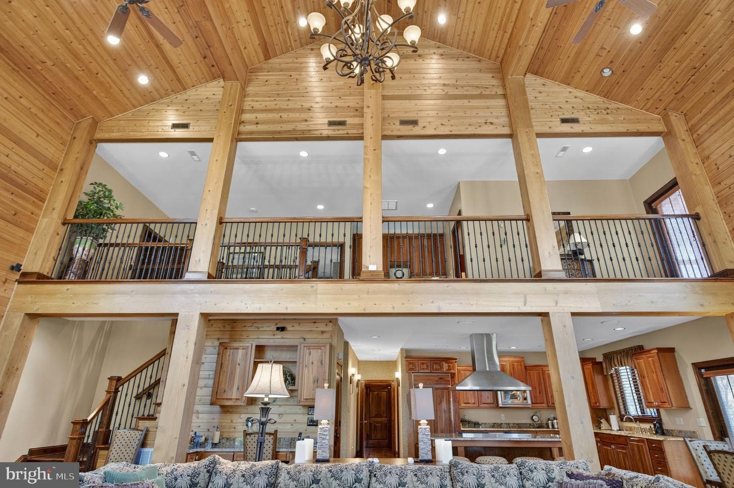 1631 Back Mountain Road photo 10