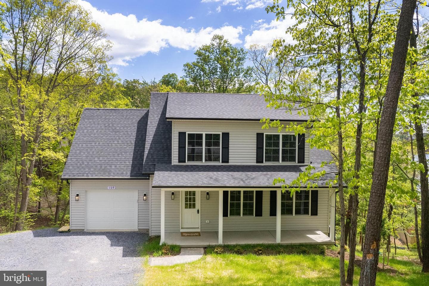 109 Sycamore Place photo 35