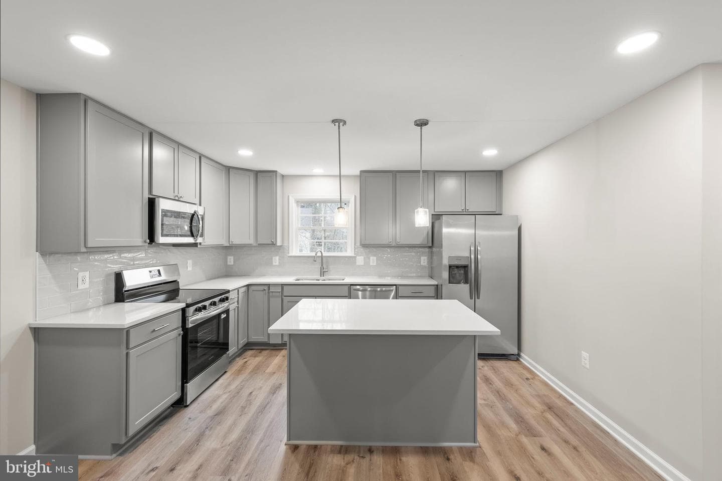 109 Sycamore Place photo 9