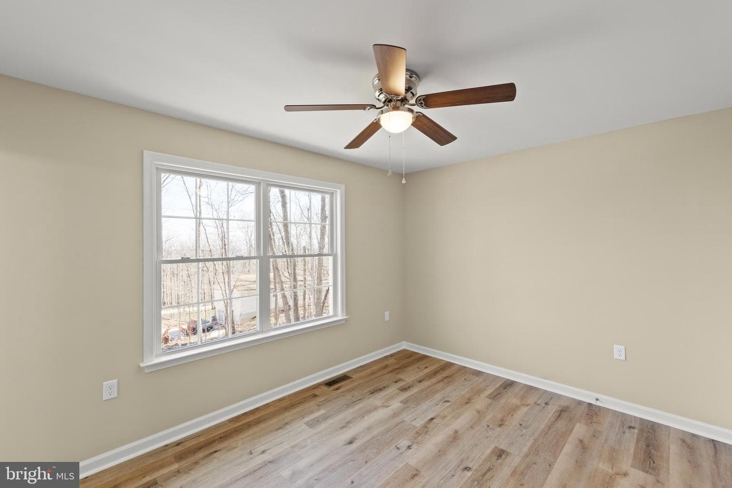 628 Cardinal Drive photo 12