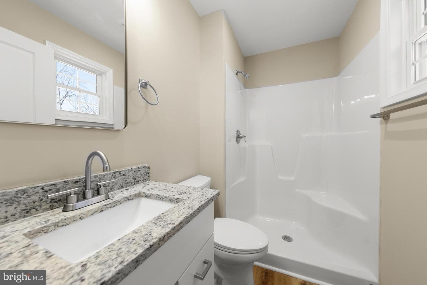 628 Cardinal Drive photo 13