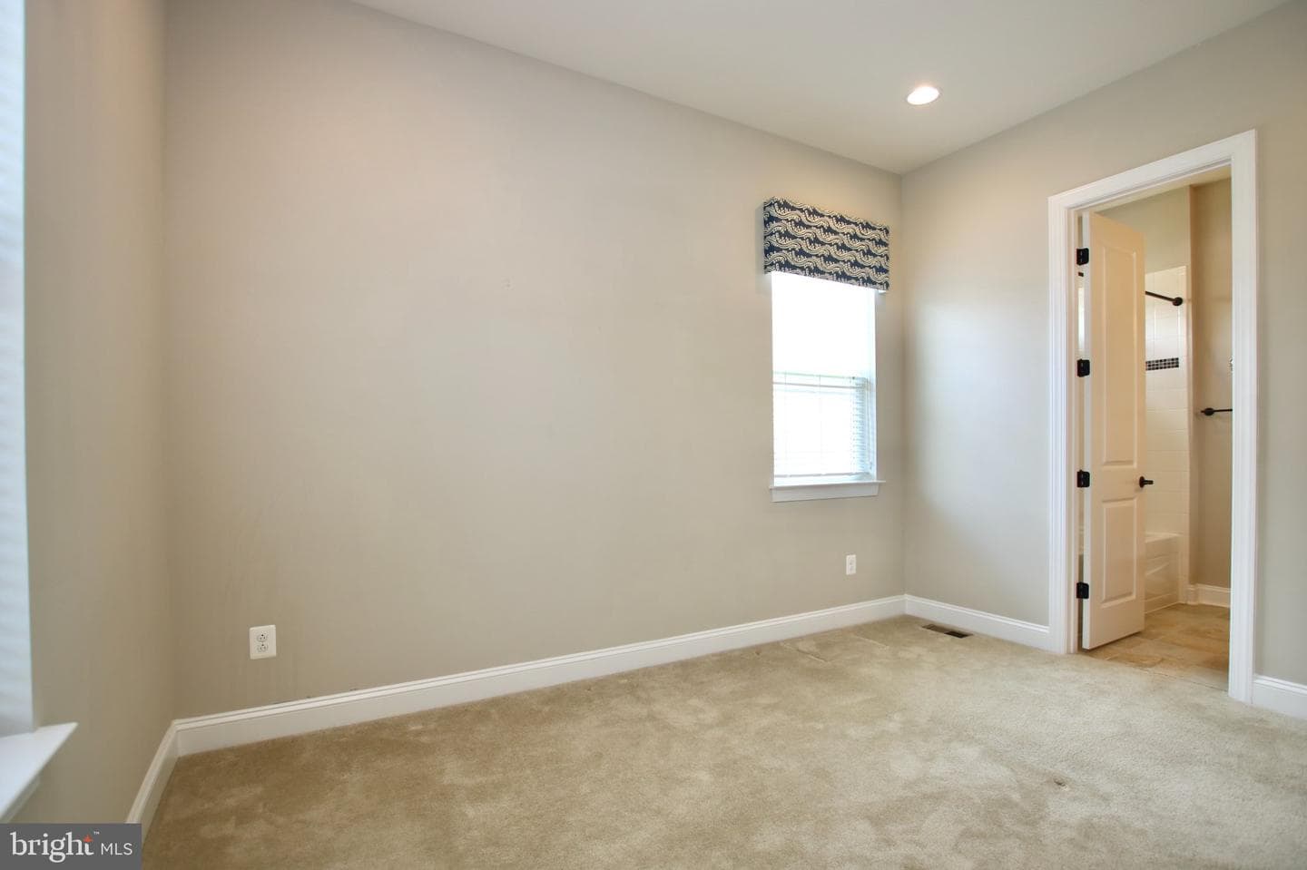 114 Turnstone Lane photo 30