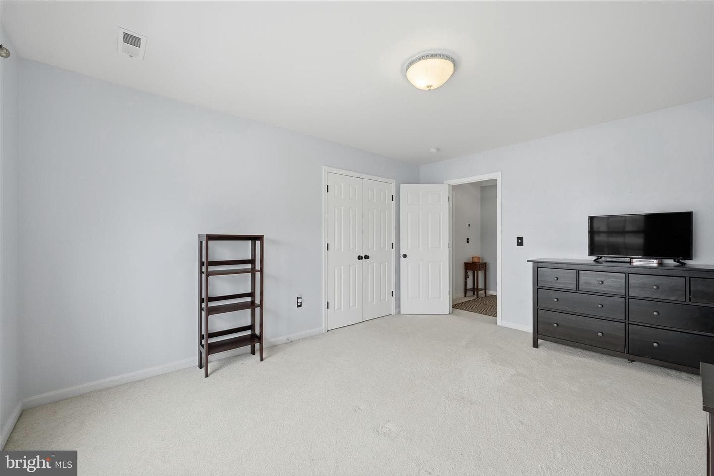 218 Flanagan Drive photo 40