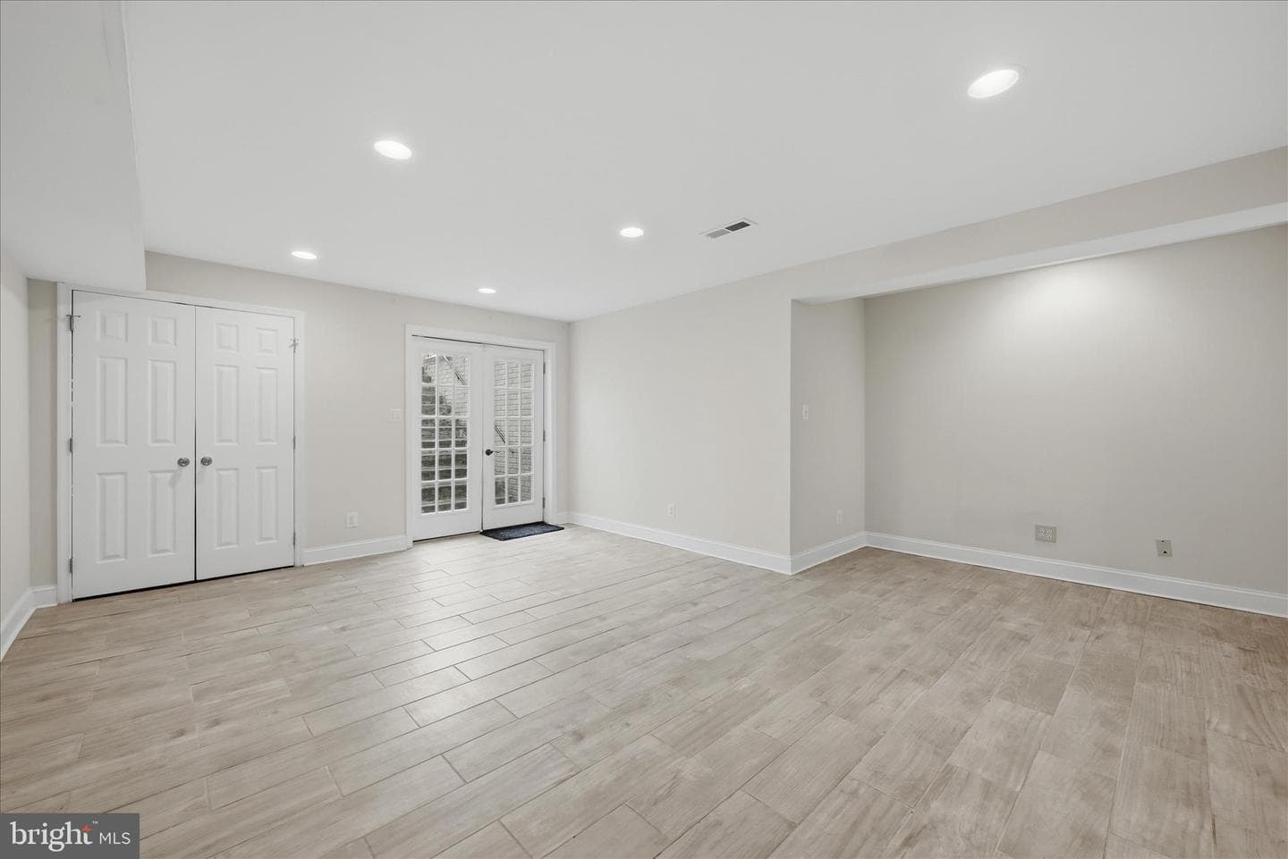 218 Flanagan Drive photo 47