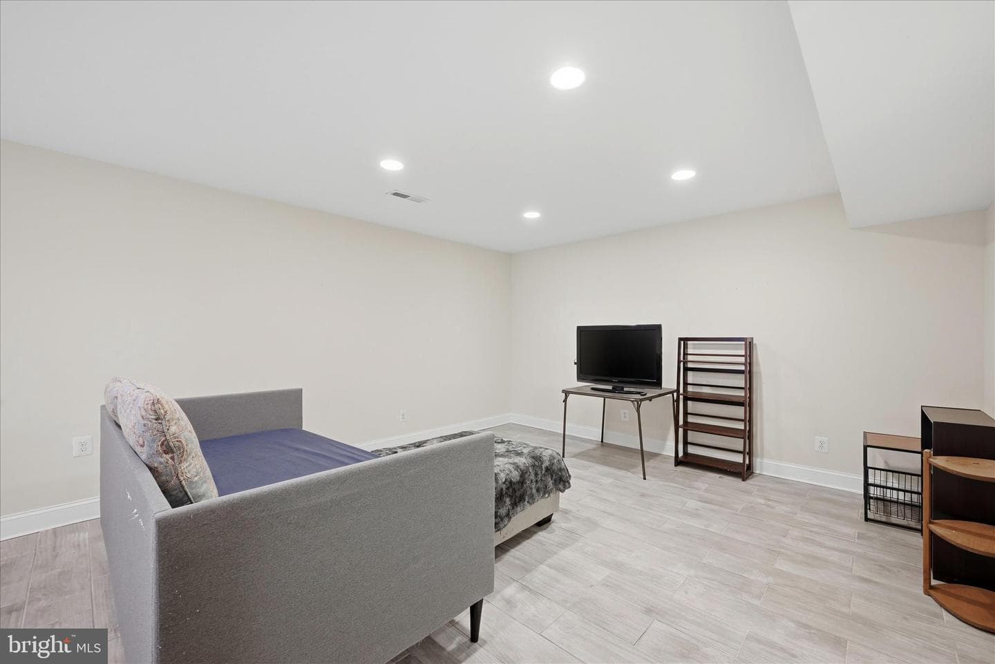 218 Flanagan Drive photo 48