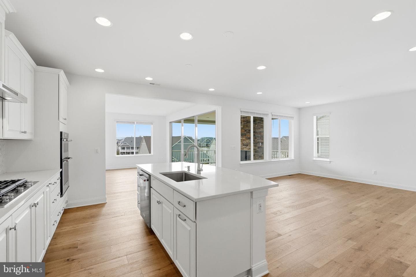 112 Betony Court photo 11