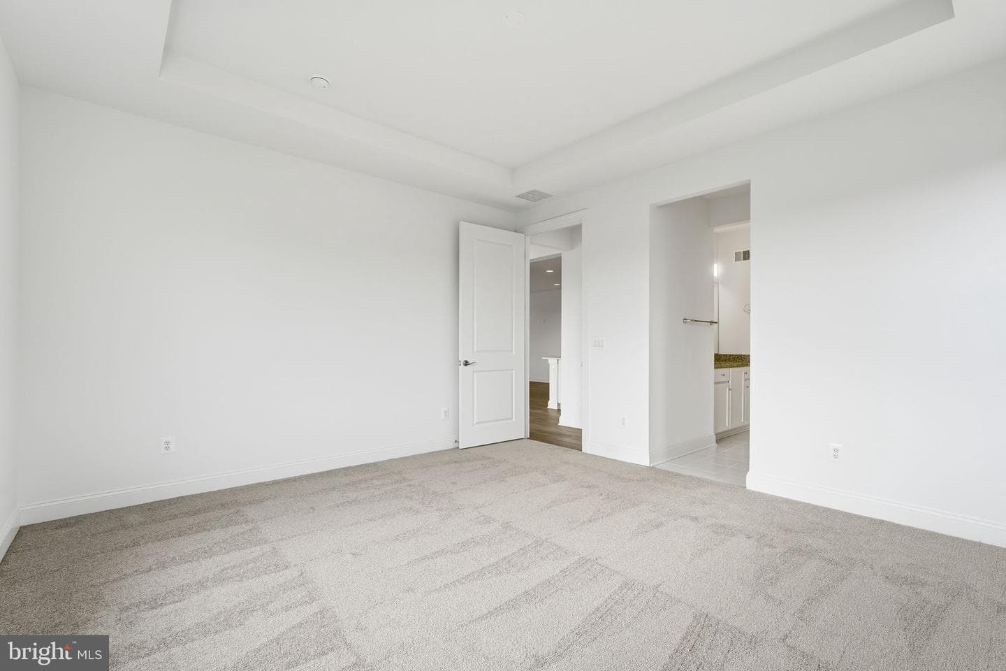 112 Betony Court photo 23
