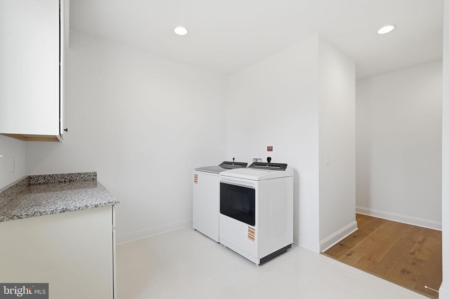 112 Betony Court photo 30