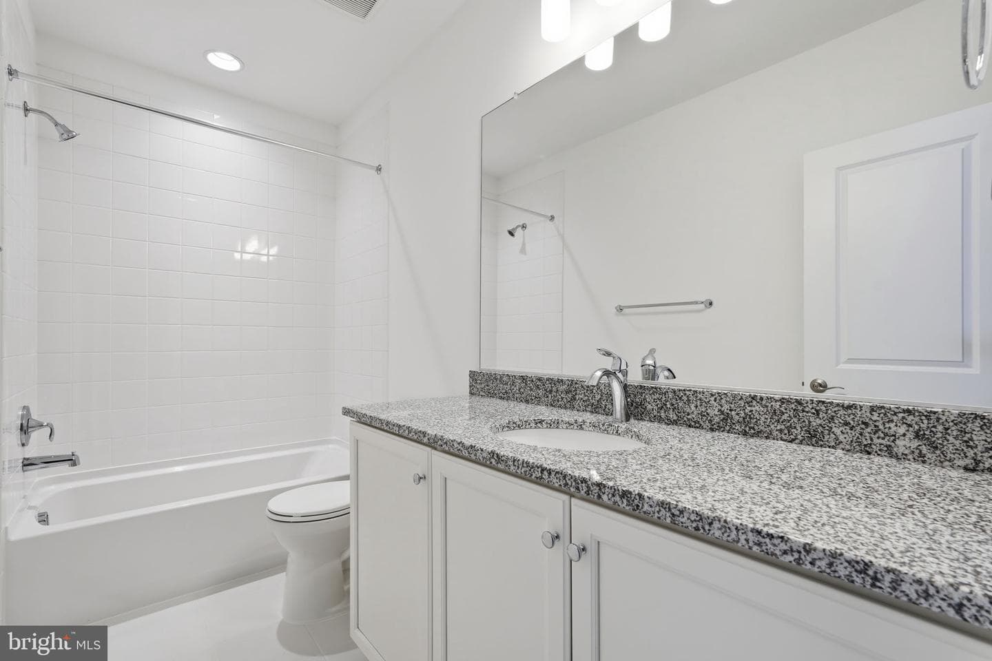 112 Betony Court photo 35