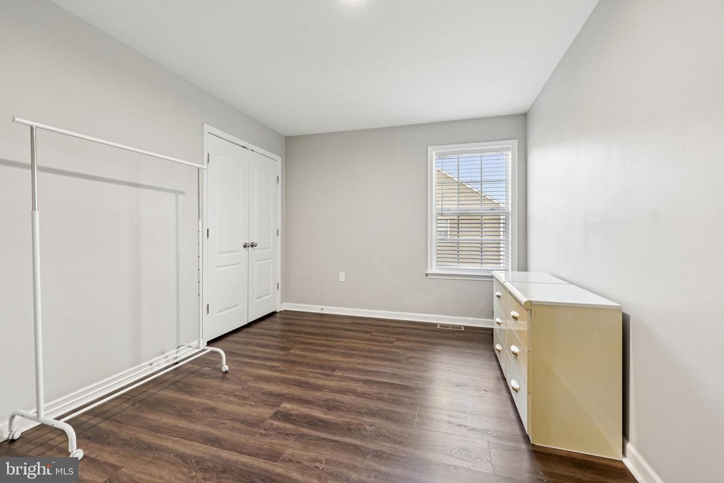101 Sovereign Court photo 28